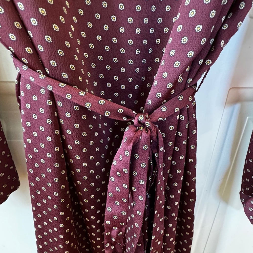 Vince Camuto maroon dress- size 10 - Picture 7 of 10